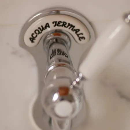 Qc Grand Bagni Nuovi بورمْيو